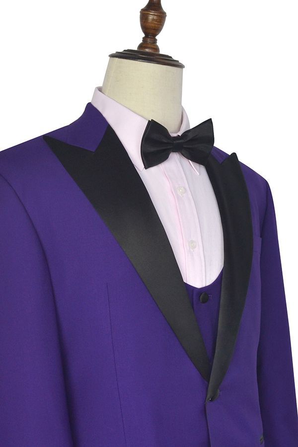 Black Silk Peak Lapel Three Piece Wedding Tuxedos Mens Suits with Vest for Prom