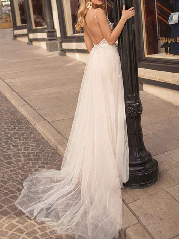 Boho Wedding Dress A-line Chic V-Neck Straps Sleeveless Tulle Beach Bridal Gowns
