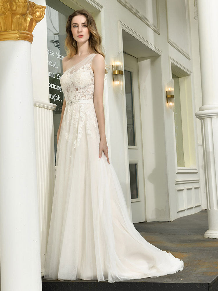 Bridal Dress One Shoulder Sleeveless Buttons Bridal Gowns With Train