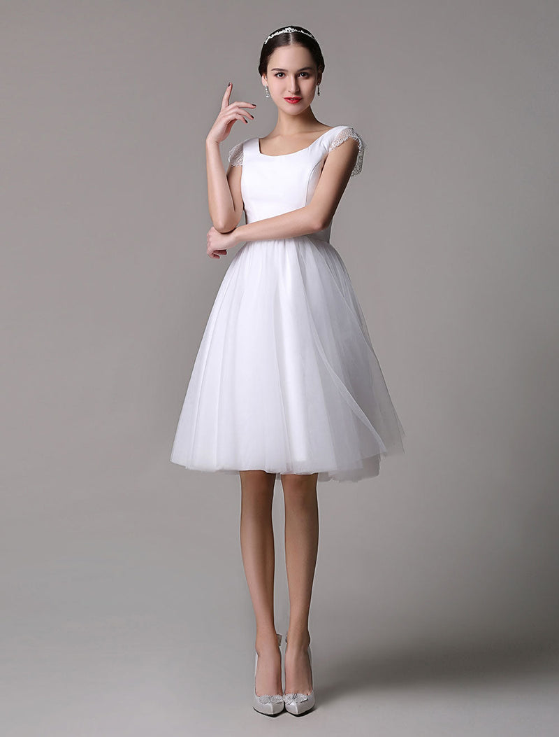 Casual Wedding Dresses Tulle Scoop Neck Knee Length Short Bridal Dress With Lace Cap Sleeves