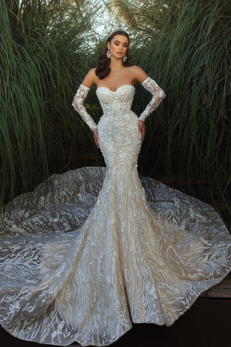Charming Sweetheart Sleeveless Mermaid Lace Bridal Gown with Cathedral Train