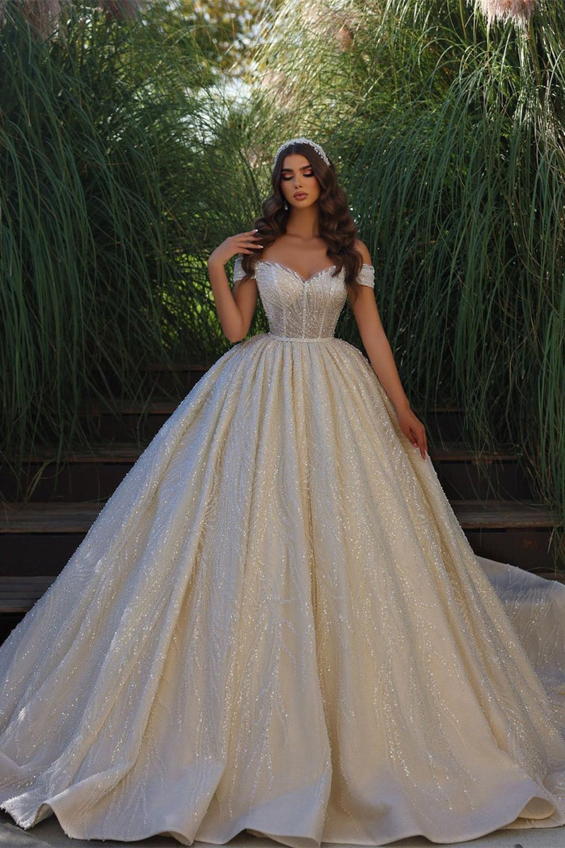 Charming Sweetheart Sleeveless Off-the-Shoulder Lace Bridal Gown With Ruffles Long