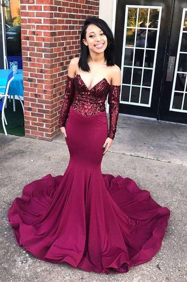 Chic Off-the-Shoulder Appliques Party Dresses Chic V-Neck Long Sleeves Prom Gown