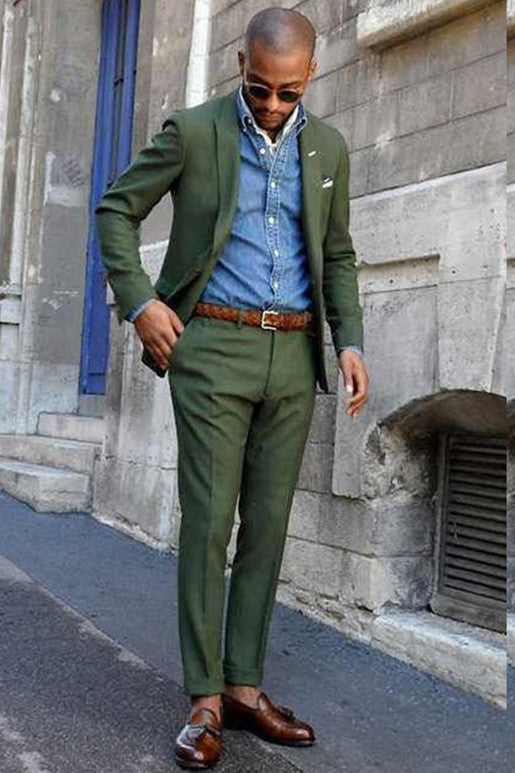 Dark Green Peaked Lapel Slim Fit Bespoke Men Suits