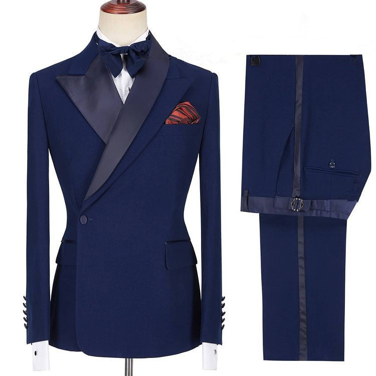 Dark Navy Peaked Lapel Gorgeous Men Suits for Prom
