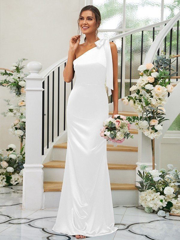 Elegant Bowknot One Shoulder Sleeveless Bridesmaid Dresses