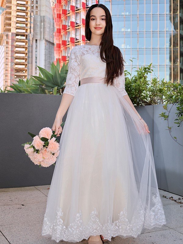 Elegant Lace Applique Scoop 3/4 Sleeves Junior Bridesmaid Dresses