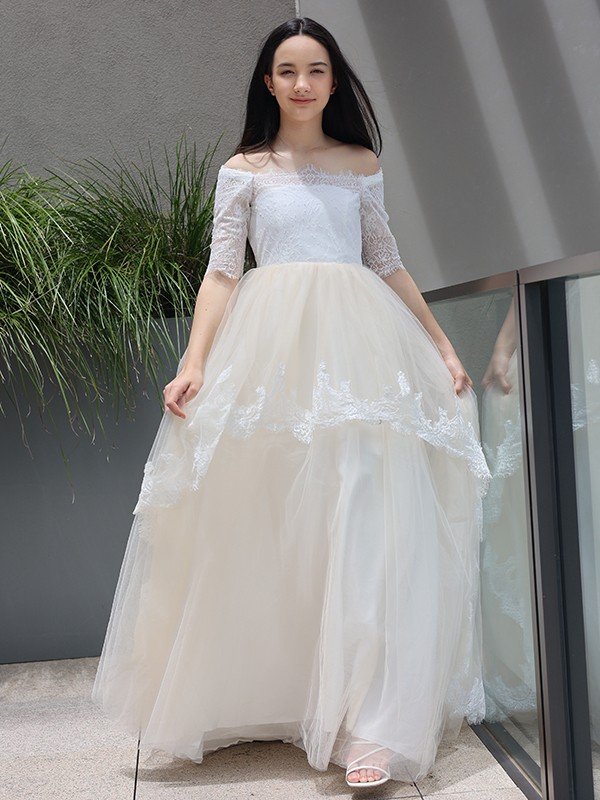 Elegant Lace Ruffles Off-the-Shoulder 1/2 Sleeves Junior/Girls Bridesmaid Dresses
