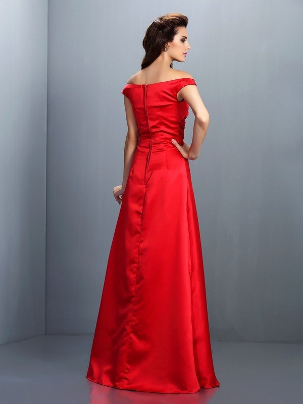 Elegant Off-the-Shoulder Sleeveless Long Satin Bridesmaid Dresses