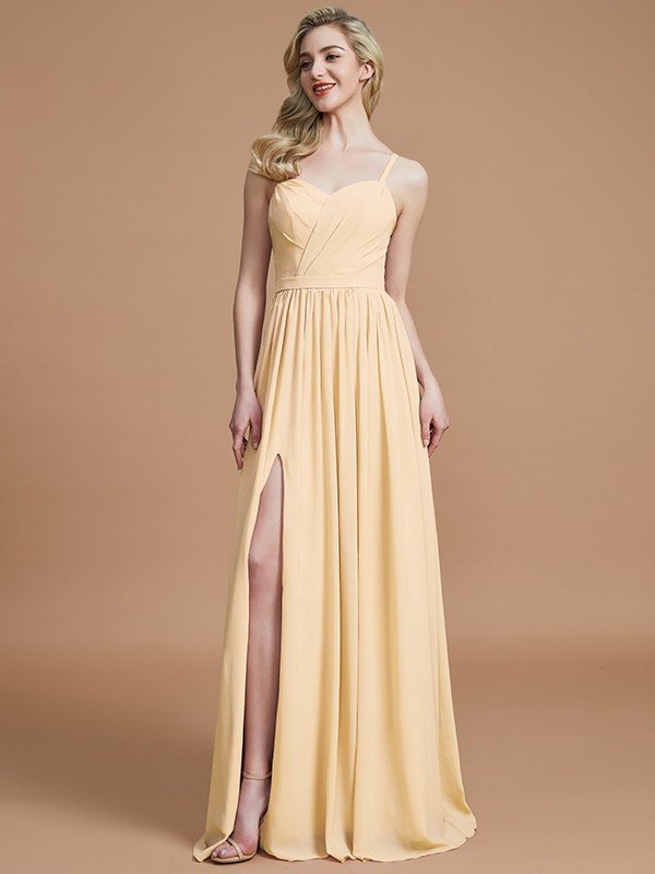Elegant Spaghetti Straps Sleeveless Chiffon Bridesmaid Dresses