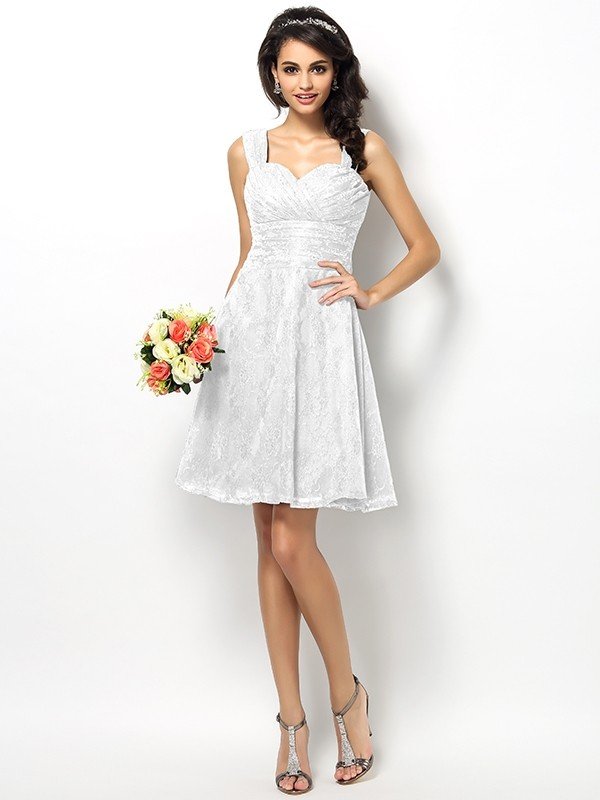 Elegant Straps Lace Sleeveless Short Bridesmaid Dresses