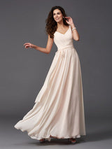 Elegant Straps Sash/Ribbon/Belt Sleeveless Long Chiffon Bridesmaid Dresses