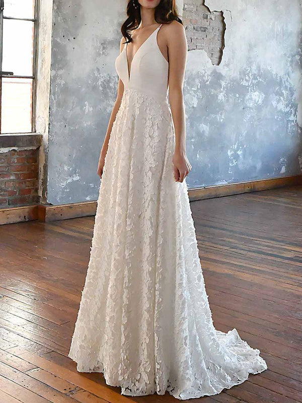 Elegant Wedding Dresses A Line V Neck Sleeveless Backless Natural Waist With Train Long Lace Bridal Gown
