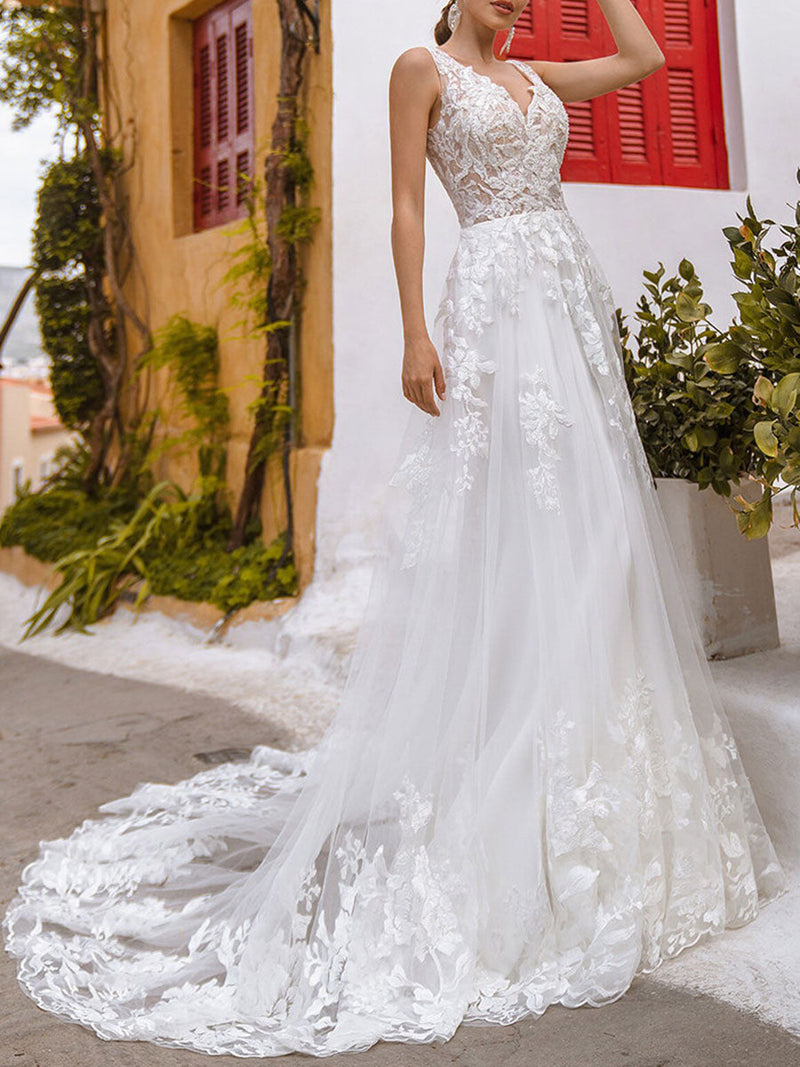 Elegant Wedding Dresses V Neck Sleeveless Backless Lace Bridal Gown