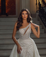 Glamorous Sleeveless Mermaid Sequins Bridal Gown with Lace