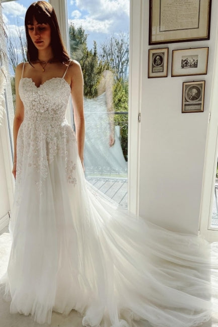 Gorgeous Garden Spaghetti Straps A-Line Lace Wedding Dresses