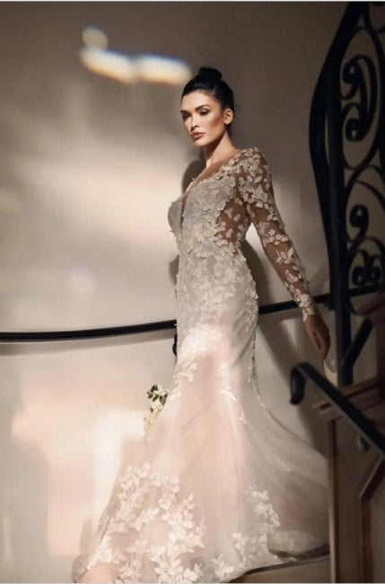 Gorgeous Long Mermaid Lace Wedding Dresses With Long Sleeves