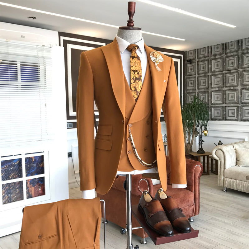 Gorgeous Orange Peaked Lapel Double Breasted Waistcoat Tailored Prom Suits For Men