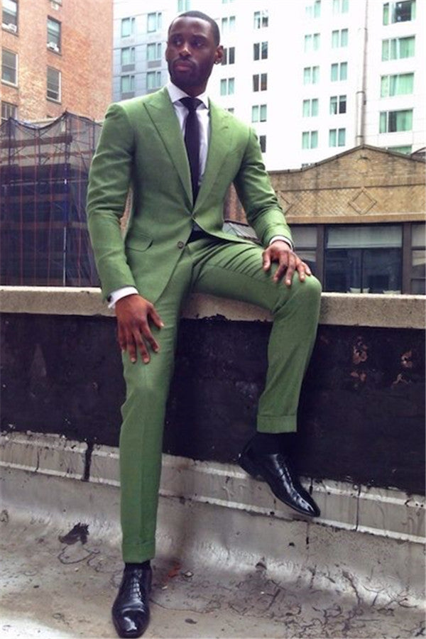 Green Slim Fit Bespoke Men Suit Peaked Lapel Two Pieces Prom Outfits
