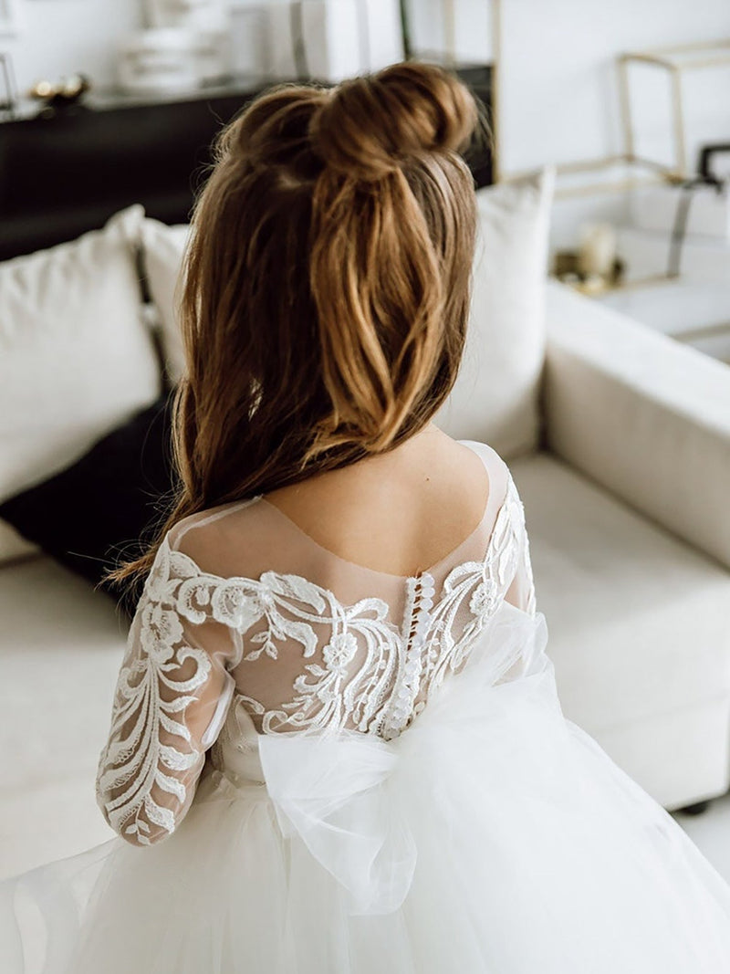 Lovely Long Sleeves White Flower Girl Dress Tulle Lace Appliques