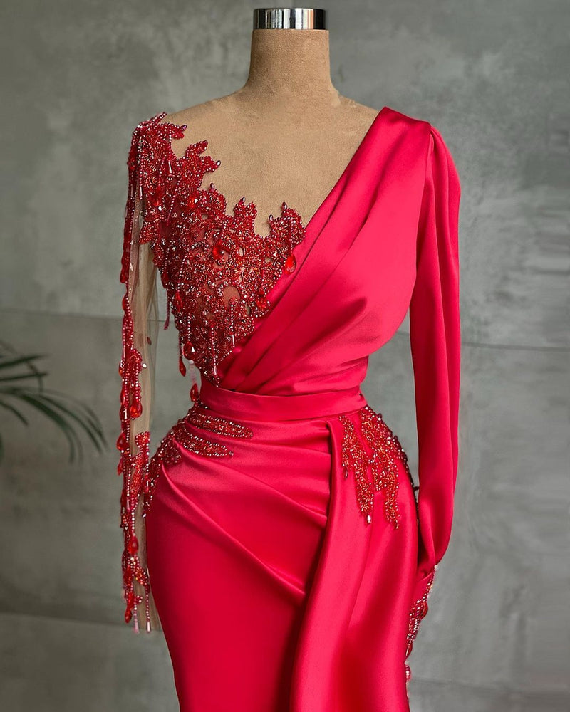 Modern Red Mermaid Evening Dress Lace Appliques Prom Gown Ruffles Long Sleeve