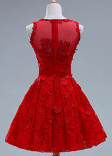 Modest Ladies Red Applique Lace Short Bridesmaid Dress