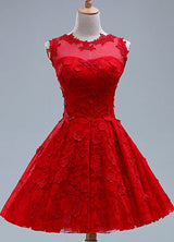 Modest Ladies Red Applique Lace Short Bridesmaid Dress