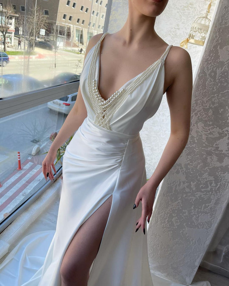 New Arrival Long White V-neck Pearls Sleeveless Evening Party Gowns Long Slit Online