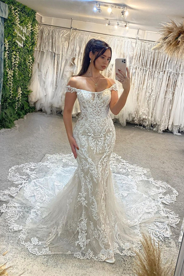 New Arrival Off-the-Shoulder Sleeveless Mermaid Lace Bridal Gown with Cathedral Train