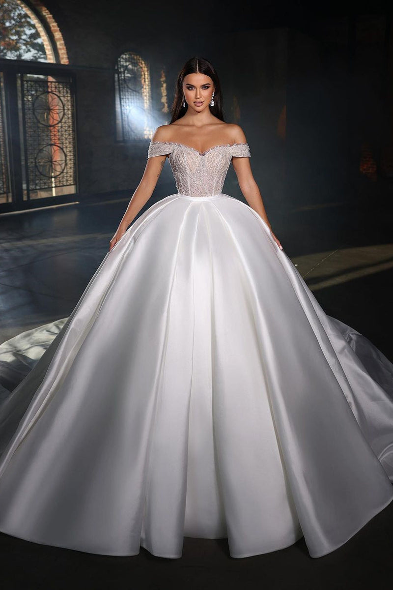 New Arrival Sweetheart Sleeveless Off-the-Shoulder Bridal Gown With Ruffles Long
