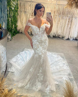 New Arrival Sweetheart Sleeveless Off-the-Shoulder Lace Bridal Gown