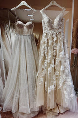 New In Long A-line Lace Wedding Dresses With Train