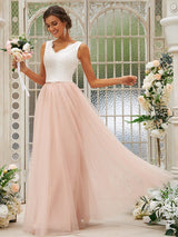 Pretty V-Neck Tulle Lace Sleeveless Bridesmaid Dresses