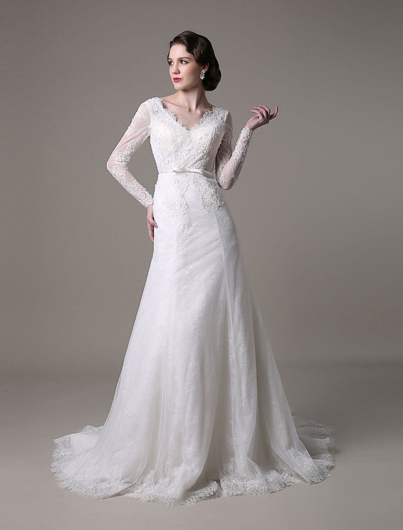 Retro Lace Wedding Dress A-Line With Long Sleeves Pearls Applique And Chapel Train