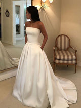 Retro Wedding Dresses Satin Strapless A-line Long Elegant Bridal Gown With Train
