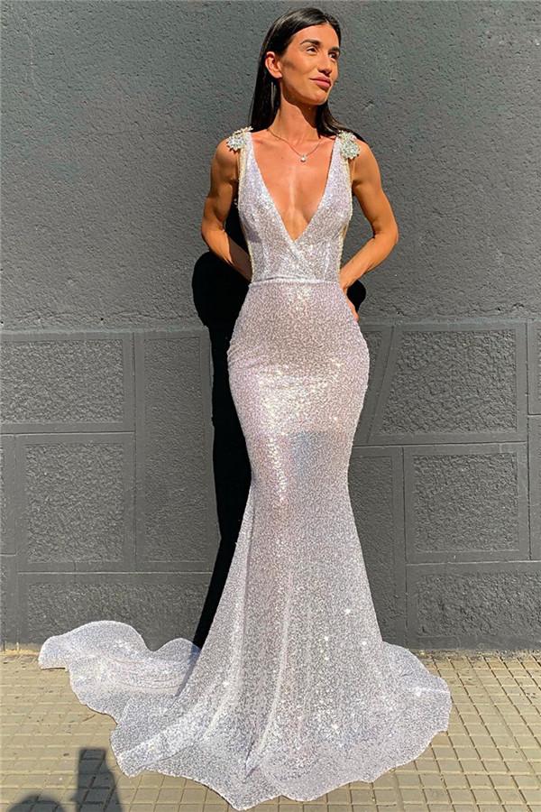 Sexy Deep V-Neck Sparkling Sequins Beading Chic Evening Gowns Backless Mermaid Sleeveless Prom Dresses With Court Train