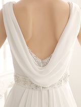 Turndown Collar Brides Wedding Dress With Pleated Satin Exclusive