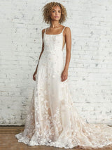 Wedding Dress With Train A-line Sleeveless Square Neck Lace Bridal Gowns