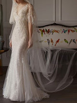 Wedding Dresses Column Sihouette Half Sleeve Chic V-Neck Long Bamboo Leaf Lace Bridal Gown