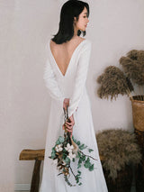 White Casual Wedding Dress Satin Fabric Chic V-Neck Long Sleeves Buttons Mermaid Bridal Gowns