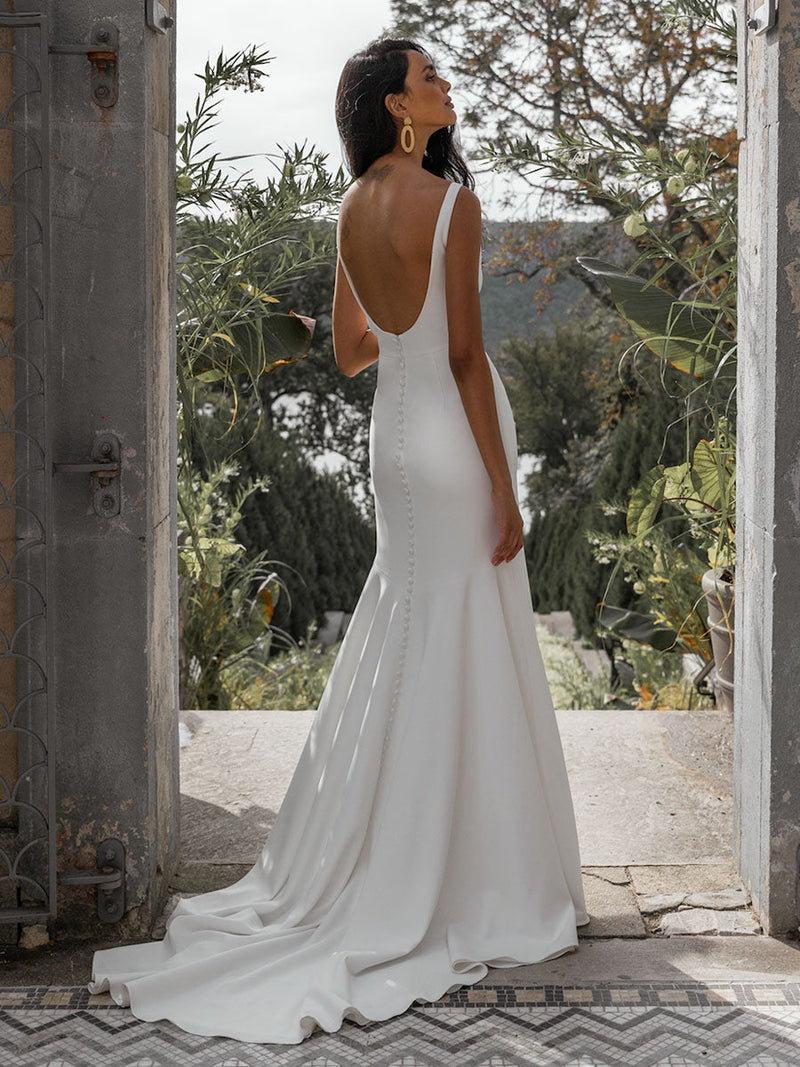 White Casual Wedding Dress With Train Bateau Neck Sleeveless Backless Satin  Fabric Mermaid Bridal Gowns – Dbrbridal