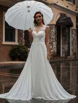White Wedding Dress Illusion Neckline Sleeveless Applique Chiffon Long Bridal Gowns Train Dress