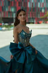 Romantic Peacock Strapless A-line Prom Dresses Gem With High Slit Bowknot