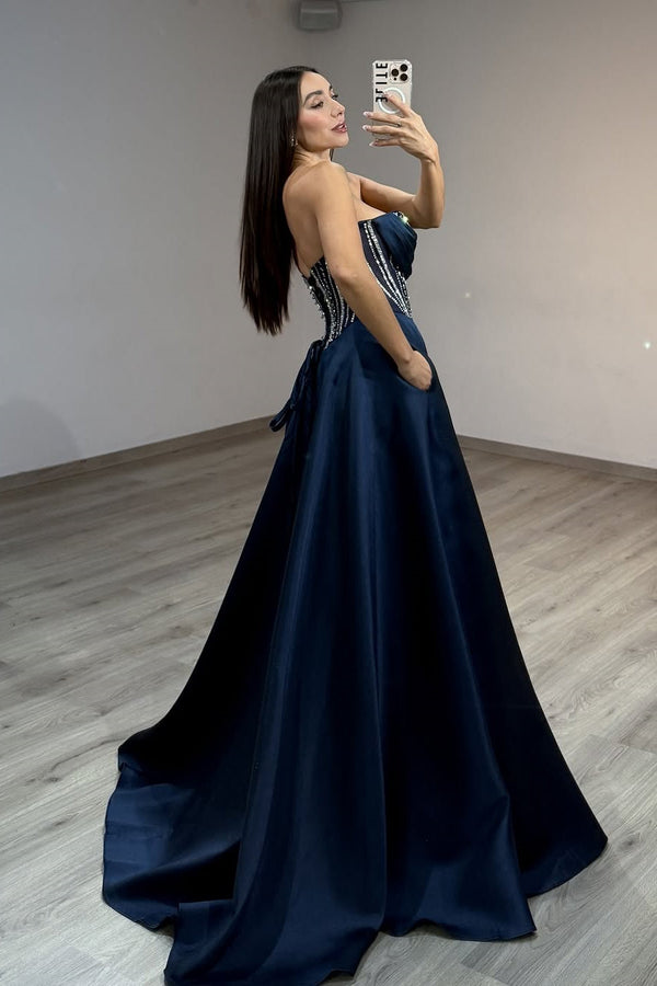 Classy Navy Blue Sweetheart Strapless Sleeveless Satin Evening Dresses A-Line High Split Gem With Lace-Up Back Pockets