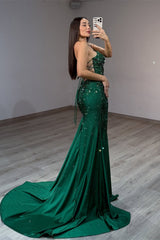 Glamorous Emerald Green Halter Beads V-Neck Evening Dresses Mermaid Side Split With Lace-Up Back
