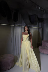 Dreamy Daffodil Strapless Sleeveless Chiffon Evening Dresses A-Line Long With Pleats