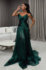 Glamorous Dark Green Strapless Sleeveless V-Neck Evening Dresses A-Line Long With Pleats