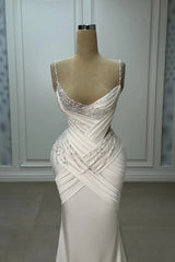 Sparkling Spaghetti-Straps Sleeveless V-Neck Satin Evening Dresses Mermaid Sheath With Pearls
