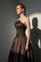 Luxury Brown Strapless Sleeveless Satin Evening Dresses A-Line Beads With Zipper Pleats