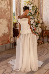 Dreamy White Strapless Sleeveless Chiffon Evening Dresses A-Line Lace-Up Back With Flower